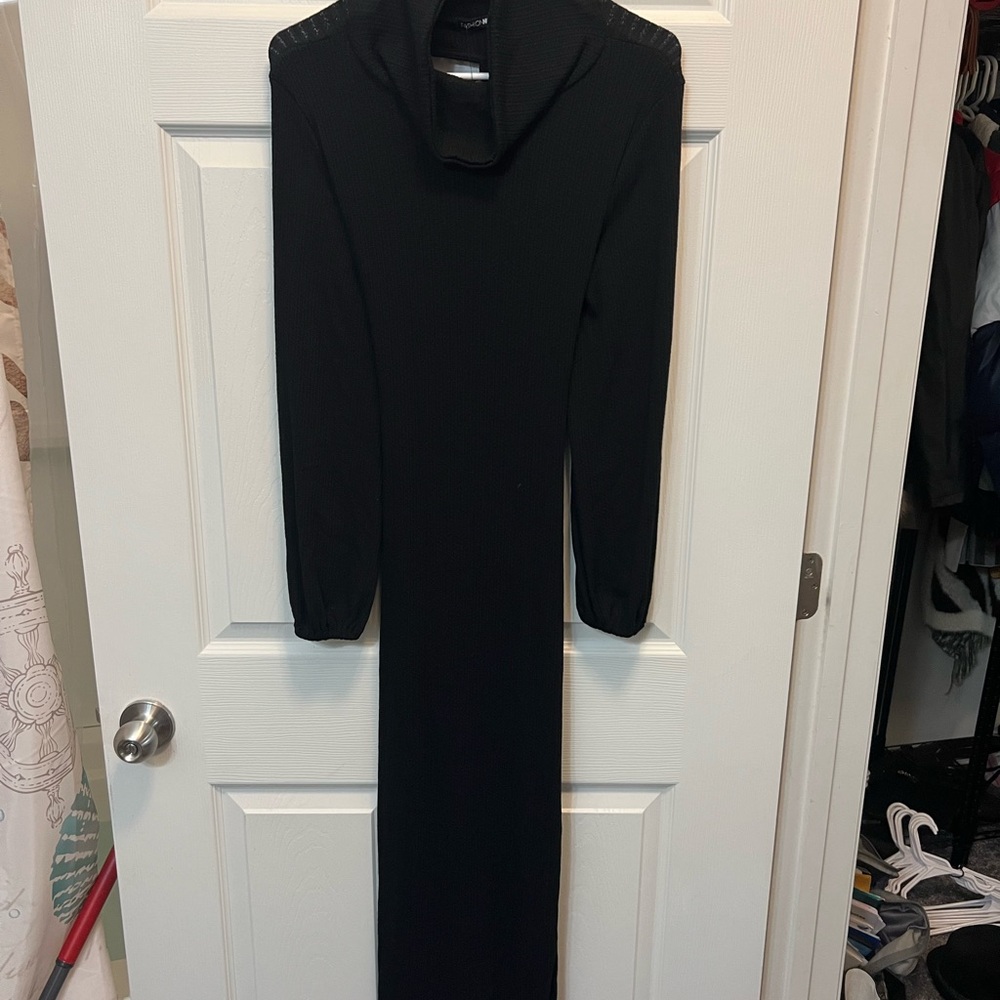 Elegant Black Turtleneck Dress